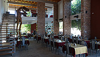 Triasico Restaurant inside