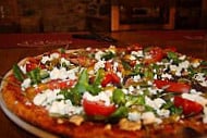 Pizzeria 1900 Parets Del Valles food