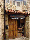 El Portal De Las Arribes Restaurante inside