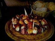 Pulperia Candal food