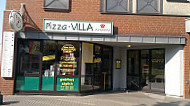 Pizza Villa outside