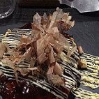 Okomusu Paris food