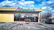 Domino's Pizza outside