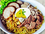 51 Noodle House Miàn Wū food