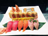 Oishi Sushi food