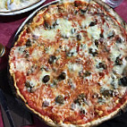 Zi Fabrizio Pizza E Cucina food