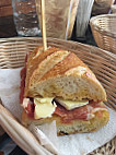 Cal Forner Panaderia & Croissanteria food