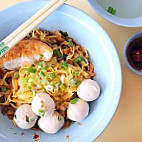 House Of Heng (kopitiam Fish Ball Noodle) food