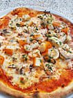 Gelateria-Pizzeria la Veneziana food