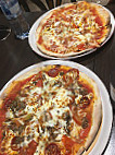 Pasta Pesto Pizta Pizza food