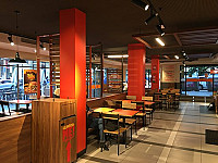 Burger King San Pablo inside