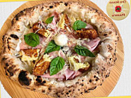 Ororosso Pizzeria food