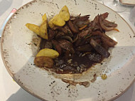 Cooks food