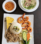 Com Tam Thuan Kieu food