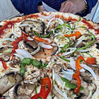 Pizzeria Vesubio food