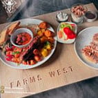 Farms West Café Resto Sousse inside