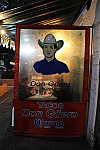 Tacos Don Guero outside