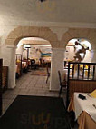 Taverna Mykonos inside