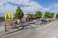 Mcdonald's outside