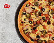 Pizza Hut Borella food