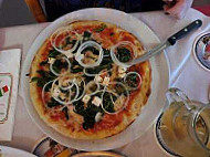 Luna Rossa Osteria Pizzeria food