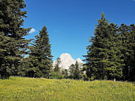 Refuge Col De La Samblue food