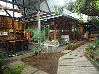 La Semilla Cafe-Restauant-Pasteleria inside