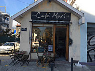 Cafe Mari inside
