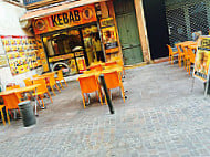 Populaire Kebab inside