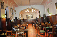 Fischelner Burghof inside