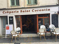 Crêperie Saint-corentin inside