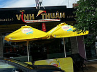 Vinh Thuan outside