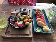 Iki Sushi food