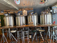 Bec Jaune Brewery inside
