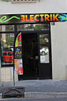 Electrik Café Associatif Electrique Cafe outside