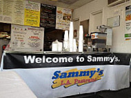 Sammy's L.a. Pastrami inside