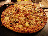 Pizza Hut food