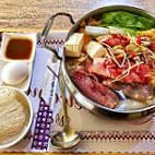 Tǎ Tǎ Jiā Cān Yǐn Bù Yún Bào Xiū Xián Yǒu Xiàn Gōng Sī Comida