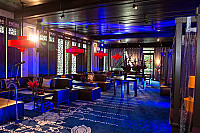 Waitan Restaurant Bar Lounge inside