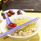 Xing Ji Rou Cuo Mian food