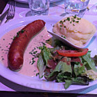 Le Bistro De La Reinemm food