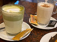 Café Irubi M food
