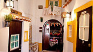 Parreirinha De Alfama Casa De Fados food