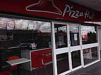 Pizza Hut inside