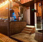 Blá Blá À l'intérieur