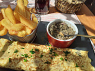 L'auberge Des Tables Puy En Velay food