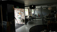 Café Route 143 inside
