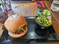 Bistro Burger food