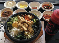 Dae Gee Korean Bbq food