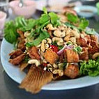 คันแท ริมคลอง ขอนแก่น Kantae Rimklong Khonkaen Comida